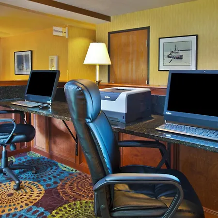 Holiday Inn Express Mackinaw City By Ihg-3